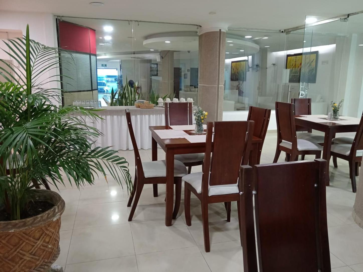 Hotel Charthon Barranquilla バランキージャ エクステリア 写真